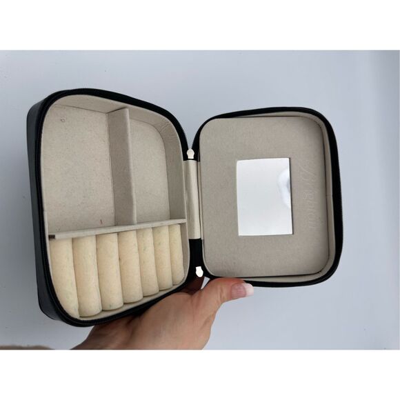 Brighton Christmas Dear Santa "I Have Been Goodish" Jewelry Box Travel Case - Picture 5 of 7